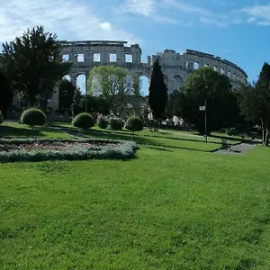 Mila Apartamento Pula
